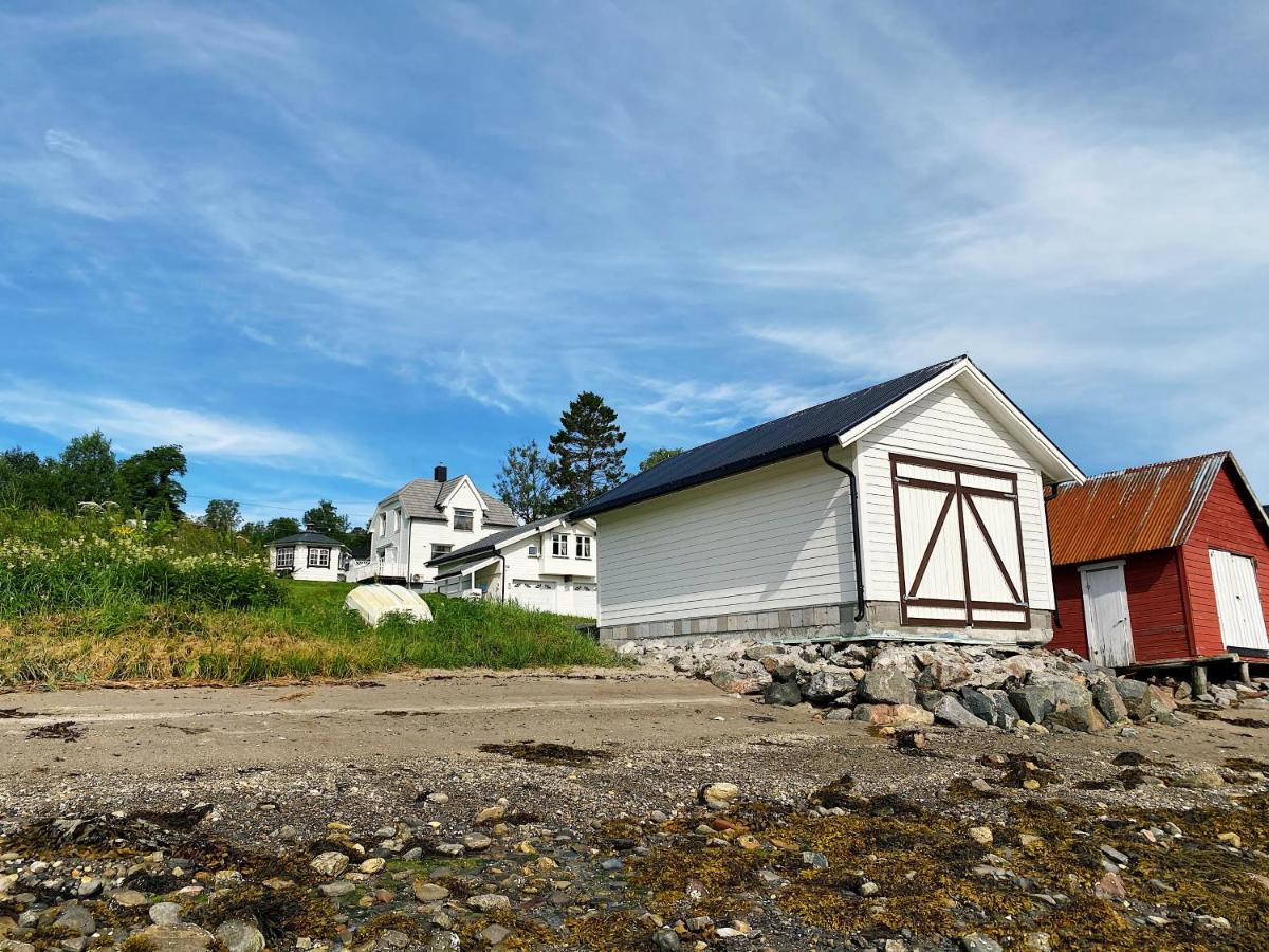 Visit Leif At Senja Apartman Gibostad Kültér fotó